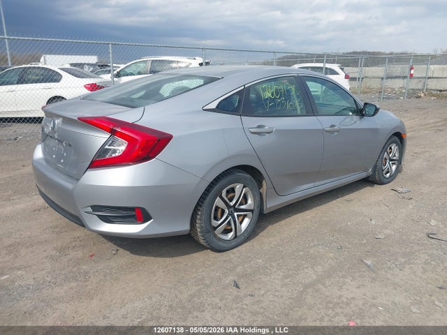Продажа на аукционе авто 2018 Honda Civic Lx, vin: 2HGFC2F55JH031047, номер лота: 12607138