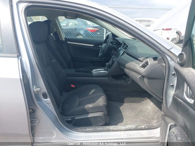 Продажа на аукционе авто 2018 Honda Civic Lx, vin: 2HGFC2F55JH031047, номер лота: 12607138