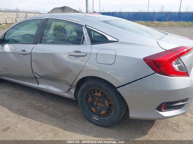 Продажа на аукционе авто 2018 Honda Civic Lx, vin: 2HGFC2F55JH031047, номер лота: 12607138
