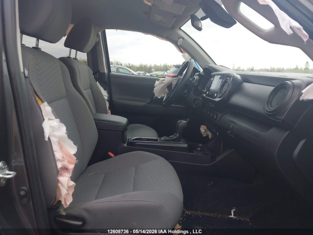 Продаж на аукціоні авто 2021 Toyota Tacoma, vin: 5TFDZ5BN1MX061724, номер лоту: 12608736