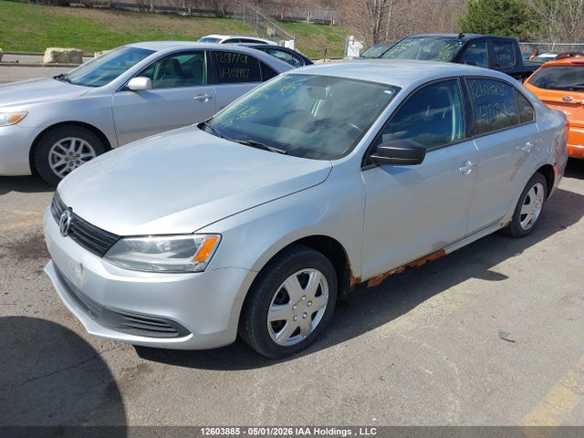 2013 Volkswagen Jetta 2.0l Trendline/2.0l Trendline+ მანქანა იყიდება აუქციონზე, vin: 3VW2K7AJ9DM271769, აუქციონის ნომერი: 12603885