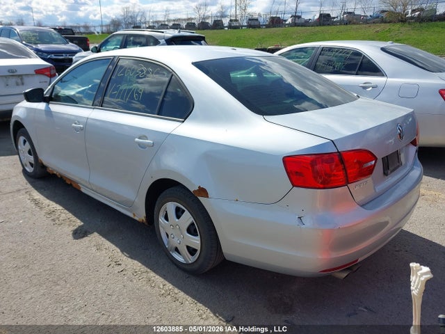 2013 Volkswagen Jetta 2.0l Trendline/2.0l Trendline+ მანქანა იყიდება აუქციონზე, vin: 3VW2K7AJ9DM271769, აუქციონის ნომერი: 12603885