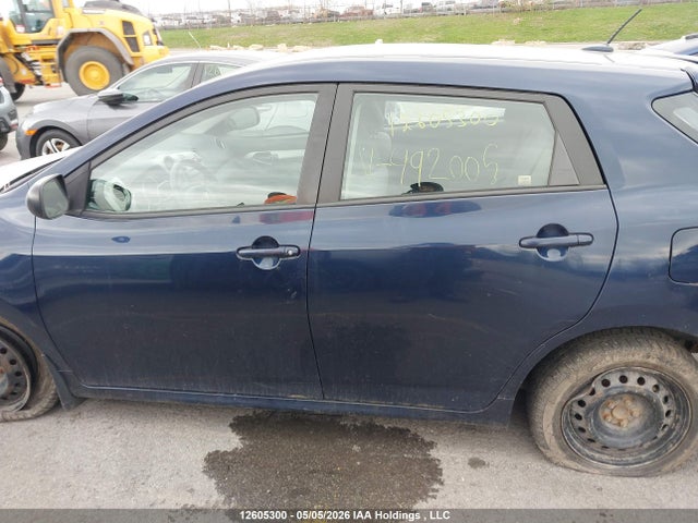 2010 Toyota Matrix მანქანა იყიდება აუქციონზე, vin: 2T1KU4EE1AC492005, აუქციონის ნომერი: 12605300