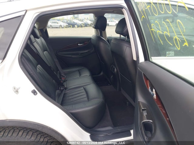 JN1BJ0RRXGM265571 Infiniti QX50