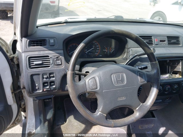 2001 Honda Cr-v მანქანა იყიდება აუქციონზე, vin: JHLRD18791C810717, აუქციონის ნომერი: 12608758