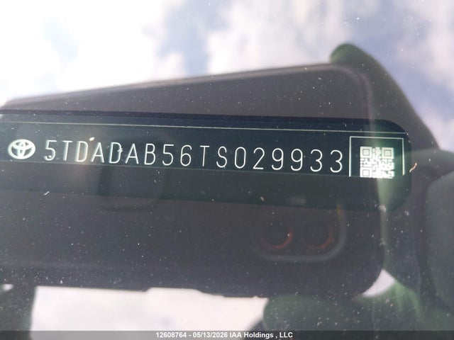 2026 Toyota Grand Highlander Hybrid Platinum Hybrid Max მანქანა იყიდება აუქციონზე, vin: 5TDADAB56TS029933, აუქციონის ნომერი: 12608764