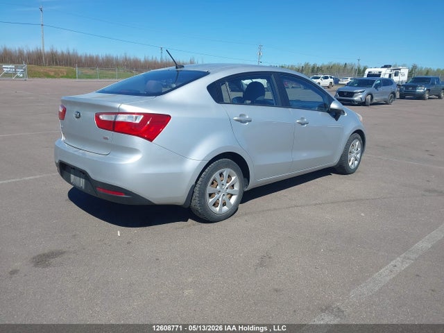 KIA RIO LX 2015 KNADM4A35F6431443 Image 4