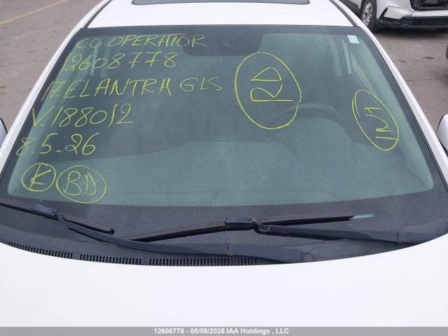 KMHD84LFXHU188012 Hyundai Elantra Gls