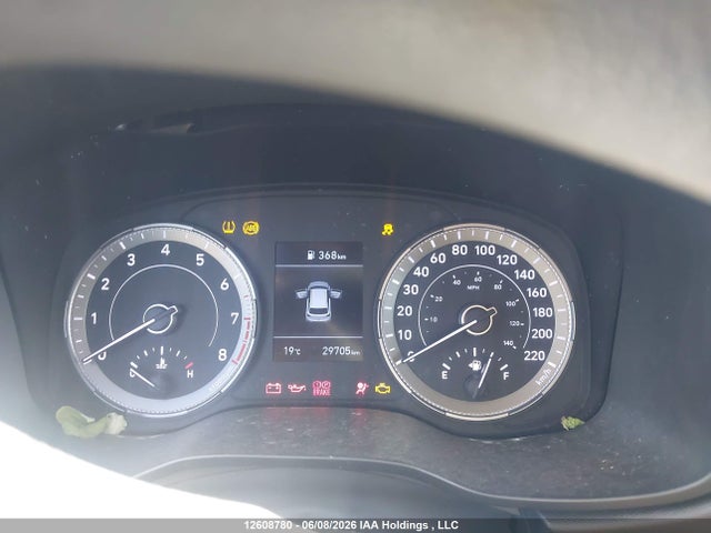 KMHRB8A36NU145659 Hyundai Venue