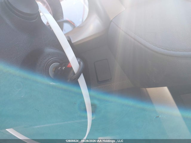 12608824 :رقم المزاد ، 2T3BFREV6FW343237 vin ، 2015 Toyota Rav4 Le مزاد بيع