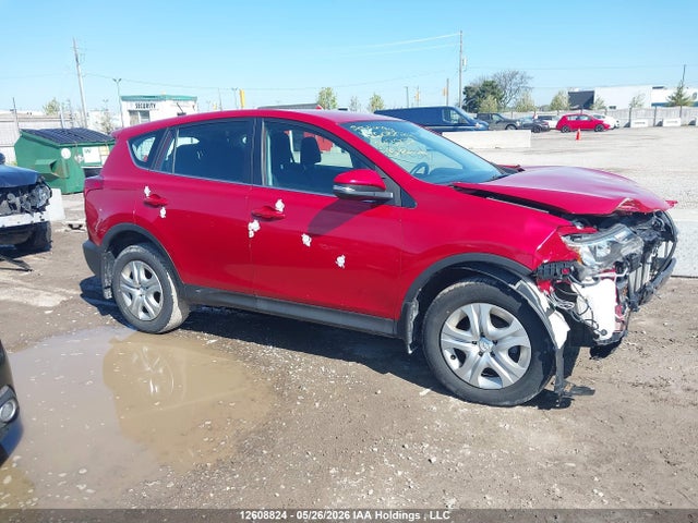 12608824 :رقم المزاد ، 2T3BFREV6FW343237 vin ، 2015 Toyota Rav4 Le مزاد بيع