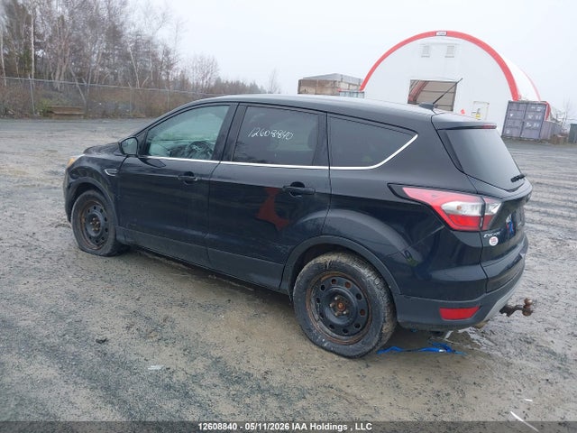 2017 Ford Escape Se მანქანა იყიდება აუქციონზე, vin: 1FMCU9GD9HUD31514, აუქციონის ნომერი: 12608840