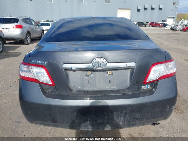 2011 Toyota Camry Hybrid მანქანა იყიდება აუქციონზე, vin: 4T1BB3EK6BU127776, აუქციონის ნომერი: 12608857