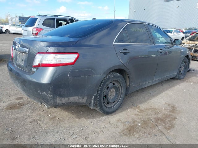 2011 Toyota Camry Hybrid მანქანა იყიდება აუქციონზე, vin: 4T1BB3EK6BU127776, აუქციონის ნომერი: 12608857