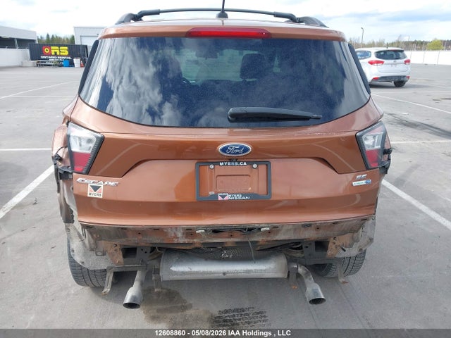 1FMCU9G97HUA55510 Ford ESCAPE SE