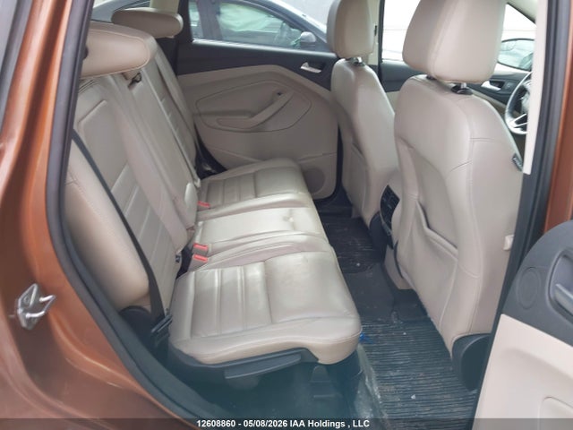 1FMCU9G97HUA55510 Ford ESCAPE SE
