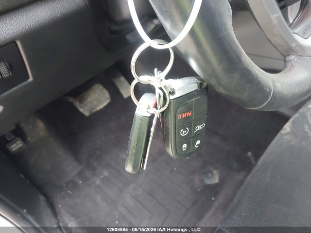 1C4RJFAGXJC292677 Jeep Grand Cherokee Laredo