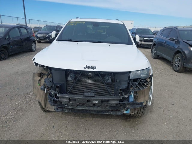 1C4RJFAGXJC292677 Jeep Grand Cherokee Laredo