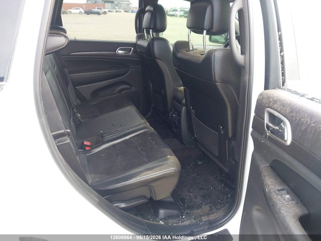 1C4RJFAGXJC292677 Jeep Grand Cherokee Laredo