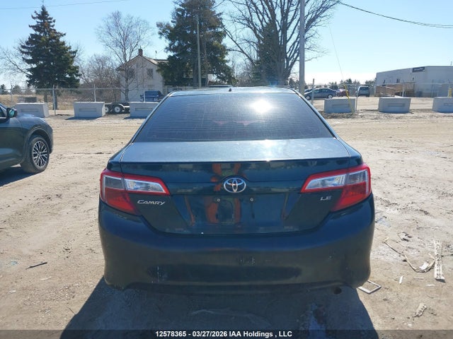 2012 Toyota Camry Se/le/xle მანქანა იყიდება აუქციონზე, vin: 4T1BF1FKXCU045039, აუქციონის ნომერი: 12578365