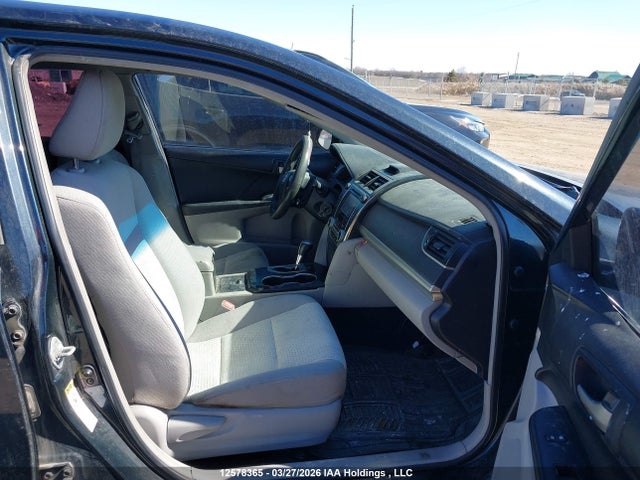 2012 Toyota Camry Se/le/xle მანქანა იყიდება აუქციონზე, vin: 4T1BF1FKXCU045039, აუქციონის ნომერი: 12578365