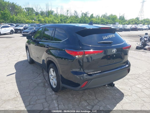 Продажа на аукционе авто 2022 Toyota Highlander Le, vin: 5TDBZRBH9NS221297, номер лота: 12608895