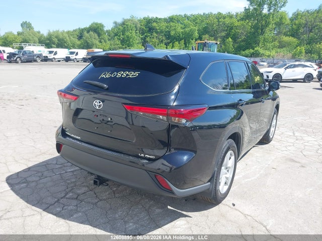 Продажа на аукционе авто 2022 Toyota Highlander Le, vin: 5TDBZRBH9NS221297, номер лота: 12608895