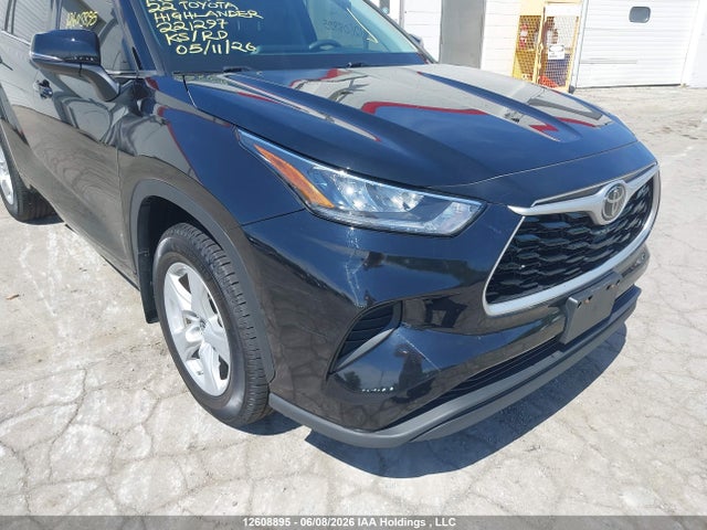 Продажа на аукционе авто 2022 Toyota Highlander Le, vin: 5TDBZRBH9NS221297, номер лота: 12608895
