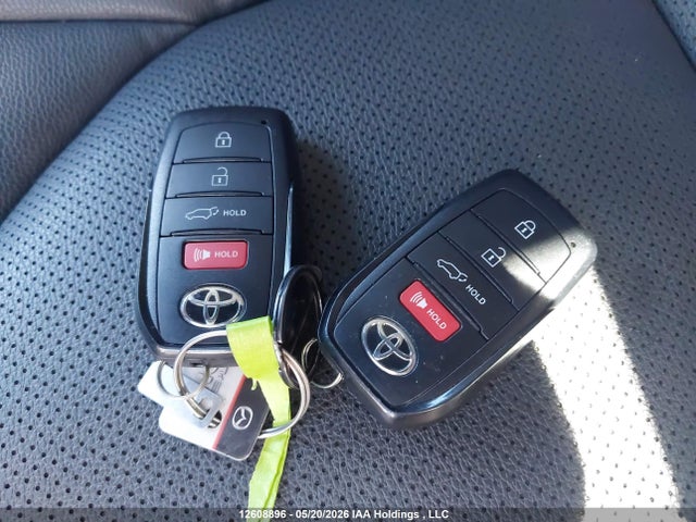 Aukcja sprzedaży 2024 Toyota Grand Highlander Hybrid Xle, vin: 5TDACAB57RS000128, numer aukcji: 12608896