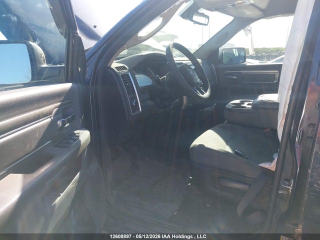 1C6RR7GM3GS390015 RAM 1500 Slt