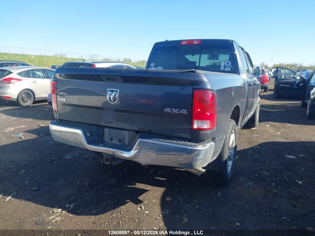 1C6RR7GM3GS390015 RAM 1500 Slt