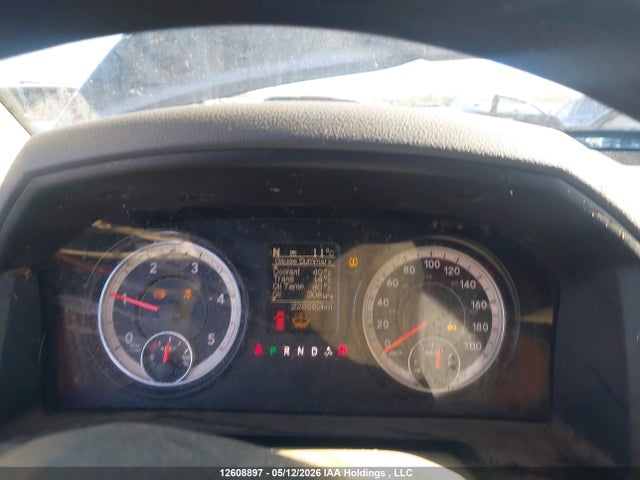 1C6RR7GM3GS390015 RAM 1500 Slt