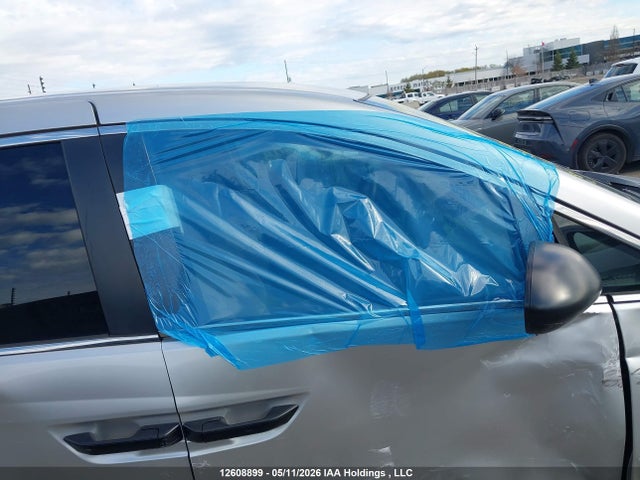 Продаж на аукціоні авто 2015 Honda Odyssey Se, vin: 5FNRL5H30FB501135, номер лоту: 12608899