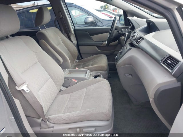 Продаж на аукціоні авто 2015 Honda Odyssey Se, vin: 5FNRL5H30FB501135, номер лоту: 12608899