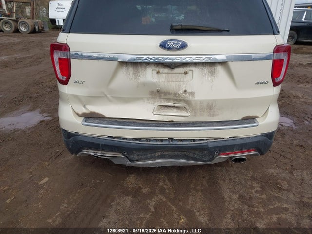 1FM5K8D8XJGC57881 Ford Explorer