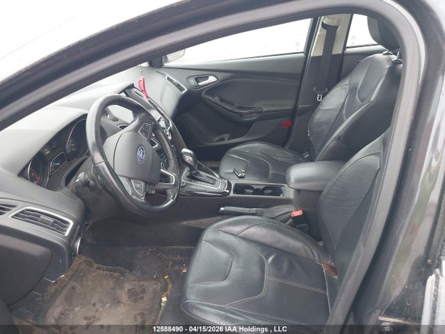 Продажа на аукционе авто 2016 Ford Focus Titanium, vin: 1FADP3J22GL278296, номер лота: 12588490