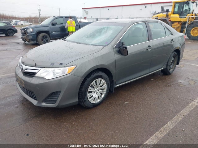 2012 Toyota Camry Le მანქანა იყიდება აუქციონზე, vin: 4T1BF1FK5CU572731, აუქციონის ნომერი: 12587401