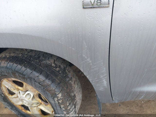 2008 Toyota Tundra Dlx 4.7l V8 მანქანა იყიდება აუქციონზე, vin: 5TFLT521X8X018774, აუქციონის ნომერი: 12594702