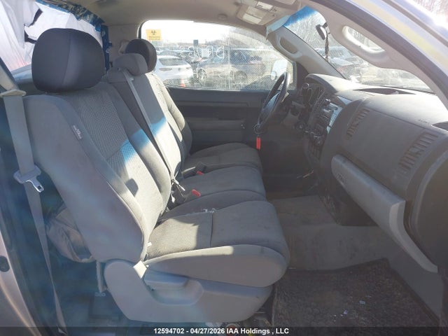 2008 Toyota Tundra Dlx 4.7l V8 მანქანა იყიდება აუქციონზე, vin: 5TFLT521X8X018774, აუქციონის ნომერი: 12594702