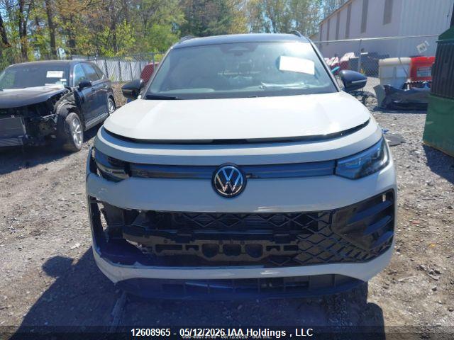 Volkswagen Tiguan 2025 3VVGR7RM0SM023928 Image 13