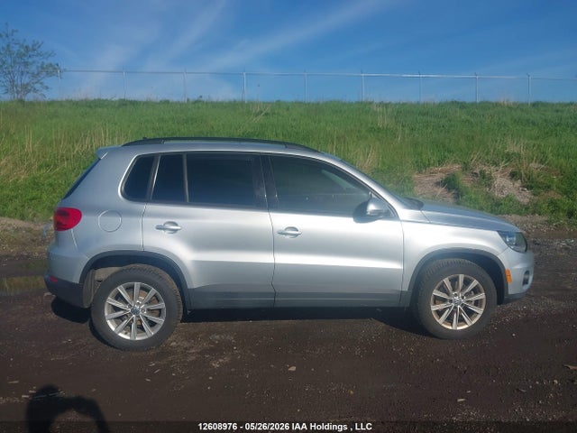 2013 Volkswagen Tiguan მანქანა იყიდება აუქციონზე, vin: WVGHV3AX3DW582515, აუქციონის ნომერი: 12608976