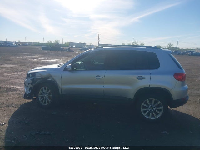 2013 Volkswagen Tiguan მანქანა იყიდება აუქციონზე, vin: WVGHV3AX3DW582515, აუქციონის ნომერი: 12608976