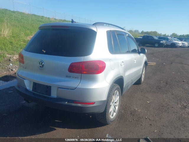 2013 Volkswagen Tiguan მანქანა იყიდება აუქციონზე, vin: WVGHV3AX3DW582515, აუქციონის ნომერი: 12608976