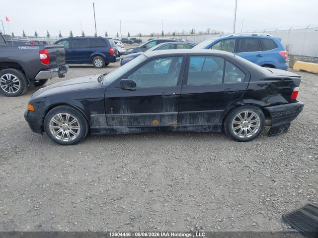 1998 Bmw 328i მანქანა იყიდება აუქციონზე, vin: WBACD3325WAV23370, აუქციონის ნომერი: 12604446