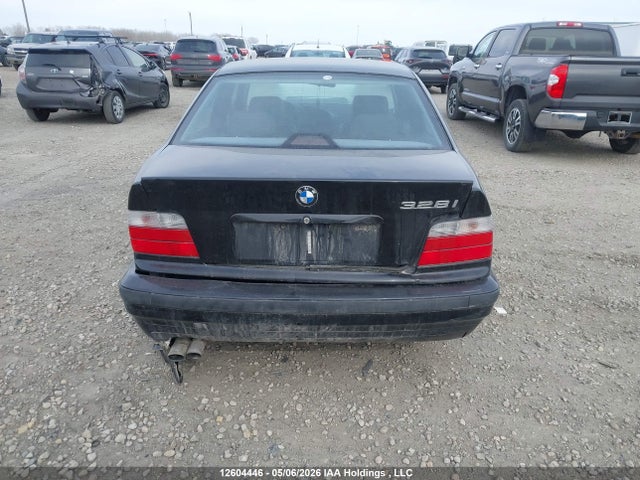 1998 Bmw 328i მანქანა იყიდება აუქციონზე, vin: WBACD3325WAV23370, აუქციონის ნომერი: 12604446