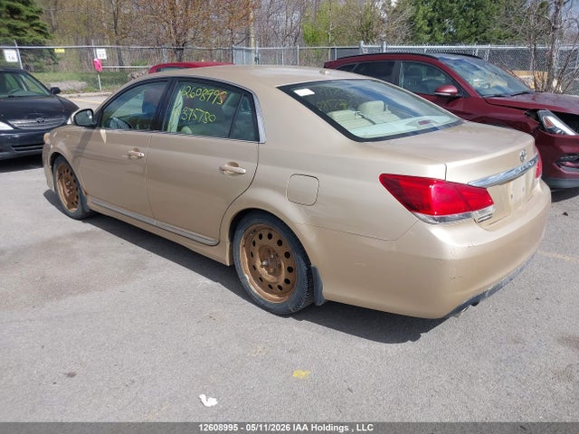 12608995 :رقم المزاد ، 4T1BK3DB7BU375780 vin ، 2011 Toyota Avalon Limited مزاد بيع