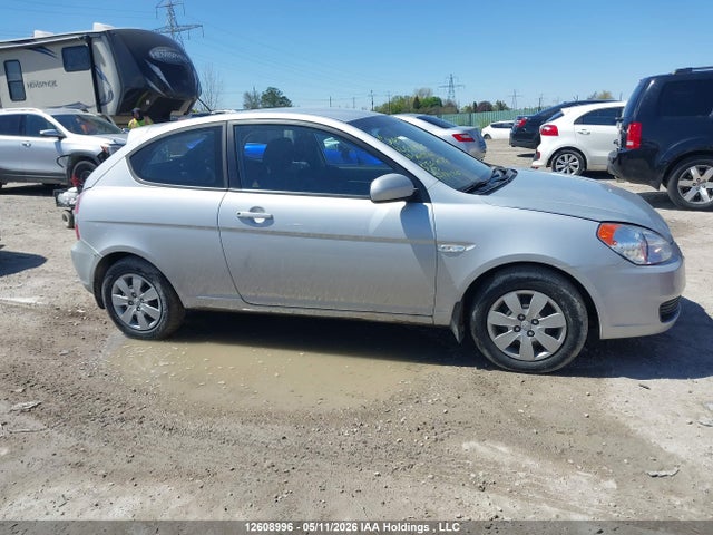 2011 Hyundai Accent Gl მანქანა იყიდება აუქციონზე, vin: KMHCN3BC9BU207078, აუქციონის ნომერი: 12608996