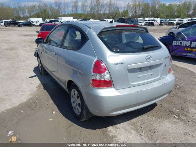 2011 Hyundai Accent Gl მანქანა იყიდება აუქციონზე, vin: KMHCN3BC9BU207078, აუქციონის ნომერი: 12608996
