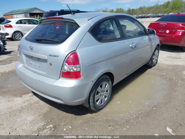 2011 Hyundai Accent Gl მანქანა იყიდება აუქციონზე, vin: KMHCN3BC9BU207078, აუქციონის ნომერი: 12608996