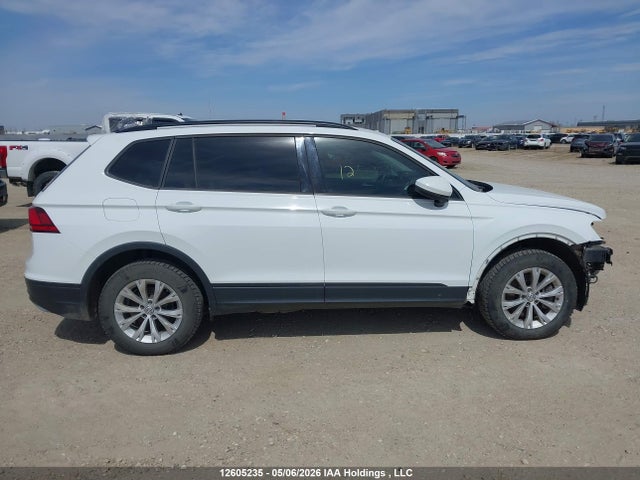 3VV0B7AX2KM169016 Volkswagen Tiguan Trendline